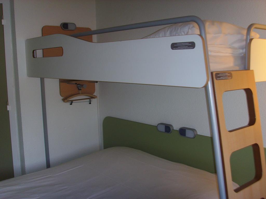 Ibis Budget L'Isle Adam الغرفة الصورة