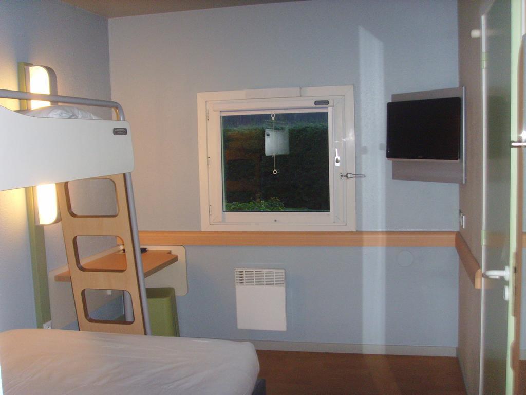 Ibis Budget L'Isle Adam الغرفة الصورة